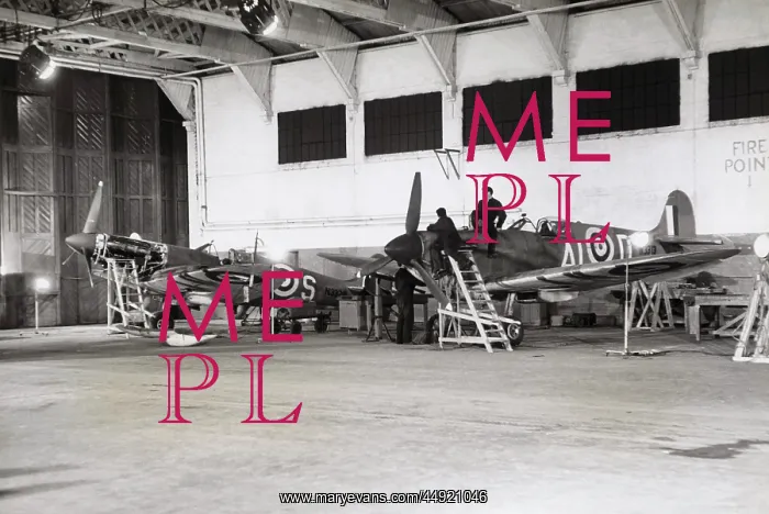 : Supermarine Spitfire 2A / IIA : Supermarine Spitfire 2A / IIA