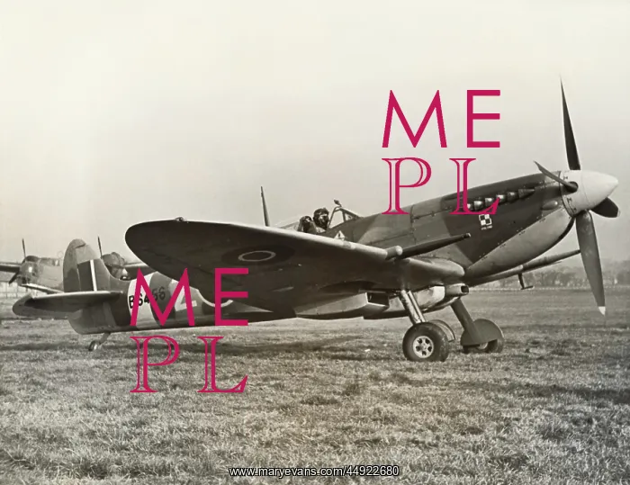 : Supermarine Spitfire 9 / IX : Supermarine Spitfire 9 / IX