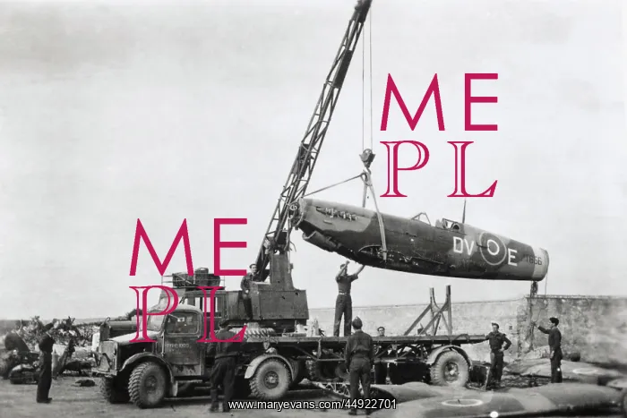 : Supermarine Spitfire 9 / IX : Supermarine Spitfire 9 / IX