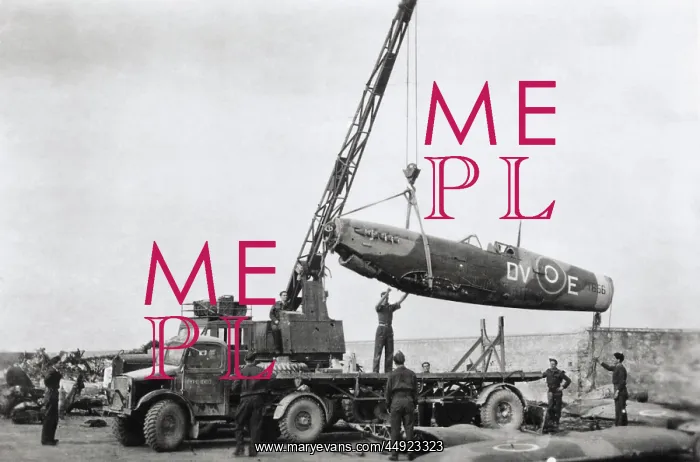 : Supermarine Spitfire 9 / IX : Supermarine Spitfire 9 / IX