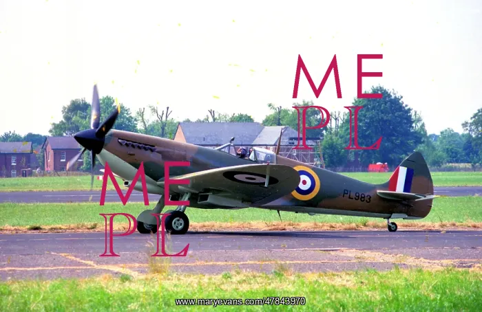 : Supermarine Spitfire PR Mk.XI G-MKXI - PL965 : Supermarine Spitfire PR Mk.XI G-MKXI - PL965