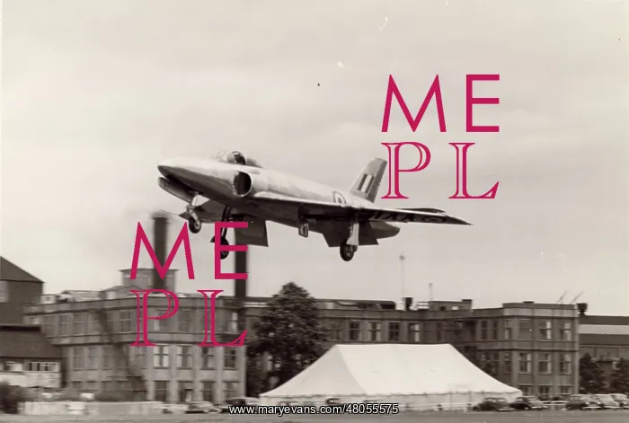 : Supermarine Type 535 VV119 at the SBAC show in 1950 : Supermarine Type 535 VV119 at the SBAC show in 1950