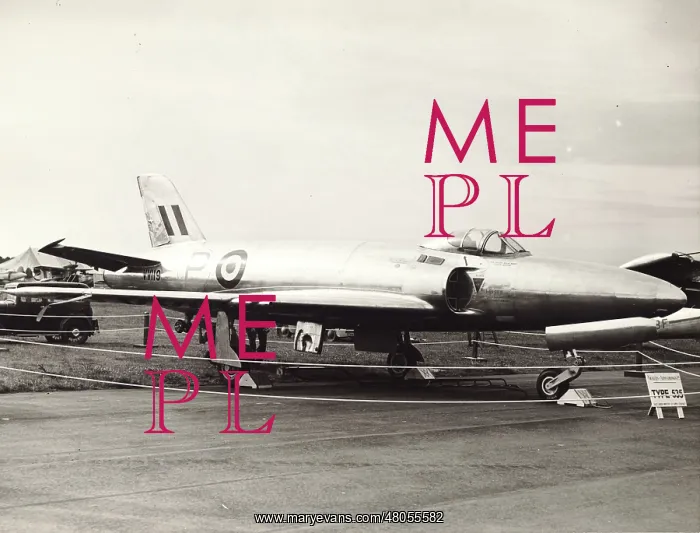 : Supermarine Type 535 VV119 at the SBAC show in 1950 : Supermarine Type 535 VV119 at the SBAC show in 1950