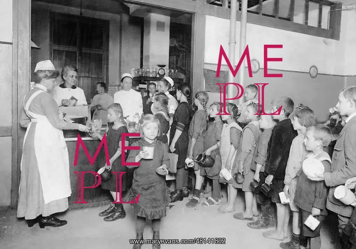: Supply of school children in Berlin, 1920 : Supply of school children in Berlin, 1920