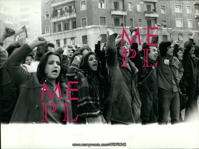 : Supporters of the Ippi (Hippy) Party in Italy : Supporters of the Ippi (Hippy) Party in Italy