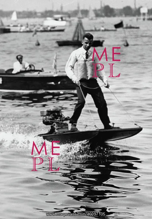 : Surfing with outboard engine. Berlin-Grunau : Surfing with outboard engine. Berlin-Grunau