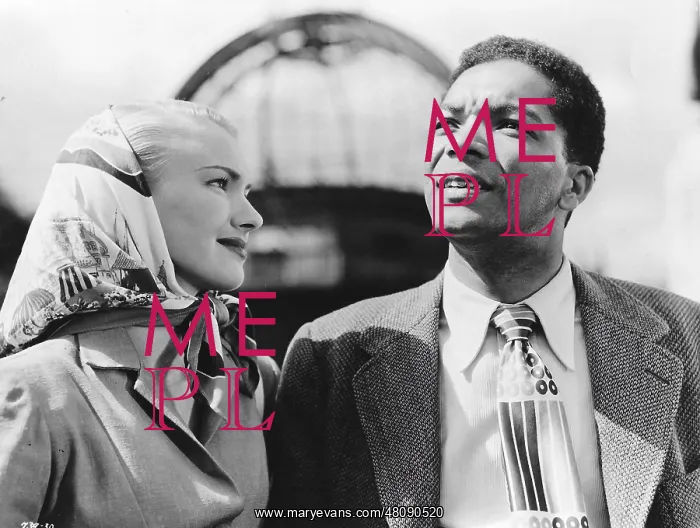 : Susan Shaw and Earl Cameron in Pool of London : Susan Shaw and Earl Cameron in Pool of London