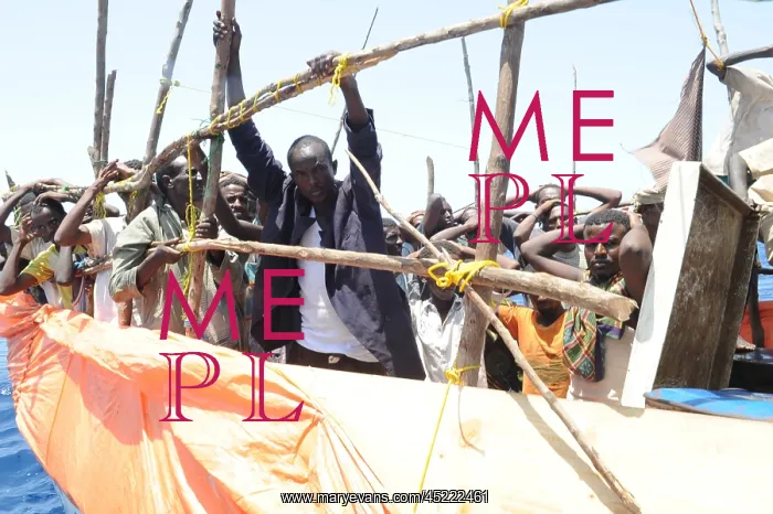 : Suspected pirates in the Gulf of Aden under ? : Suspected pirates in the Gulf of Aden under ?