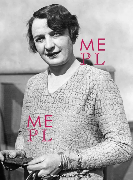 : Suzanne Grinberg, 1928 : Suzanne Grinberg, 1928