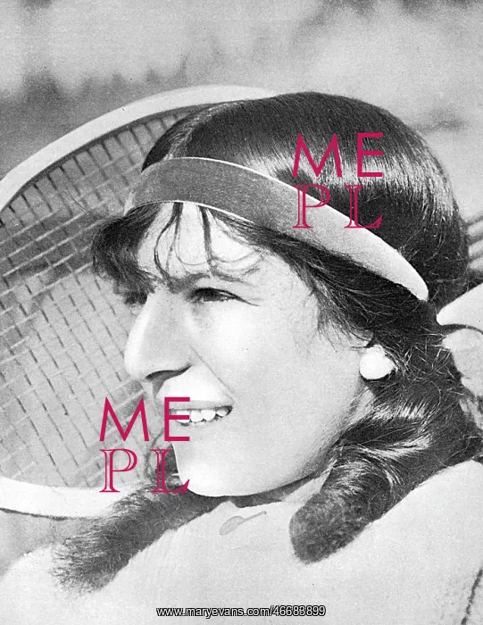 : Suzanne Lenglen aged 15 : Suzanne Lenglen aged 15