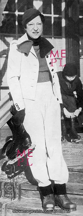 : Suzanne Lenglen at St. Moritz : Suzanne Lenglen at St. Moritz