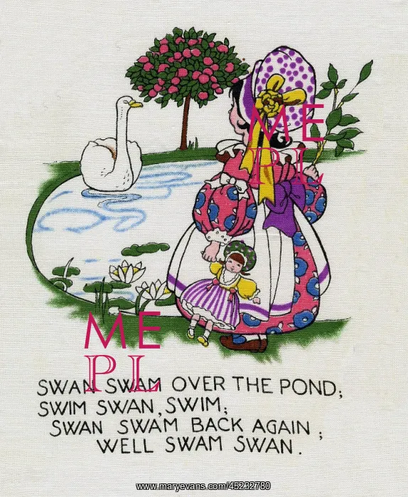 : Swan Swam over the Pond : Swan Swam over the Pond
