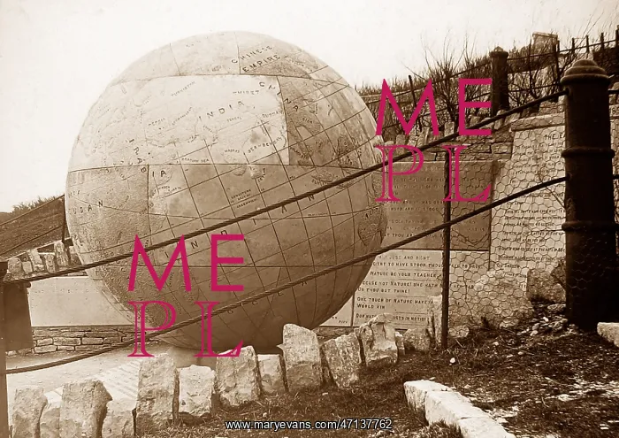  : The Swanage Globe