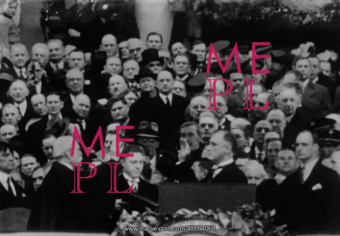 : The swearing-in of Franklin D. Roosevelt, 1933 : The swearing-in of Franklin D. Roosevelt, 1933