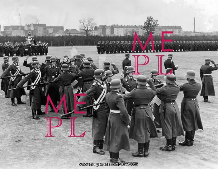 : Swearing-in of recruits of the regiment General Goering : Swearing-in of recruits of the regiment General Goering