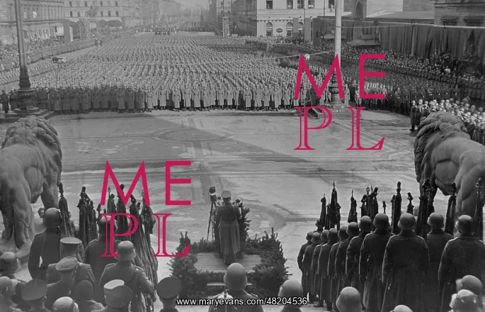 : Swearing in of recruits on Odeonsplatz in Munich, 1935 : Swearing in of recruits on Odeonsplatz in Munich, 1935