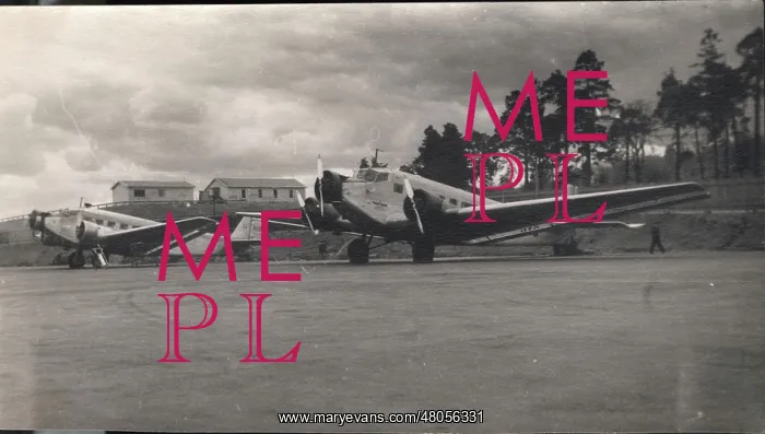 : Two Swedish Ju52 / 3ms SE-BUD and SE-AYB : Two Swedish Ju52 / 3ms SE-BUD and SE-AYB