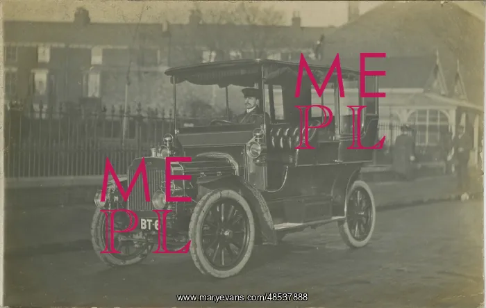  : Swift Vintage Car