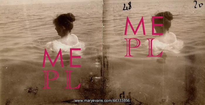 : Swimmer photographed with her back : Swimmer photographed with her back