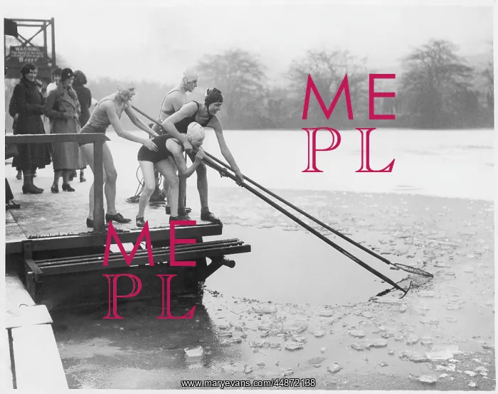 : SWIMMING IN ICY WATER : SWIMMING IN ICY WATER