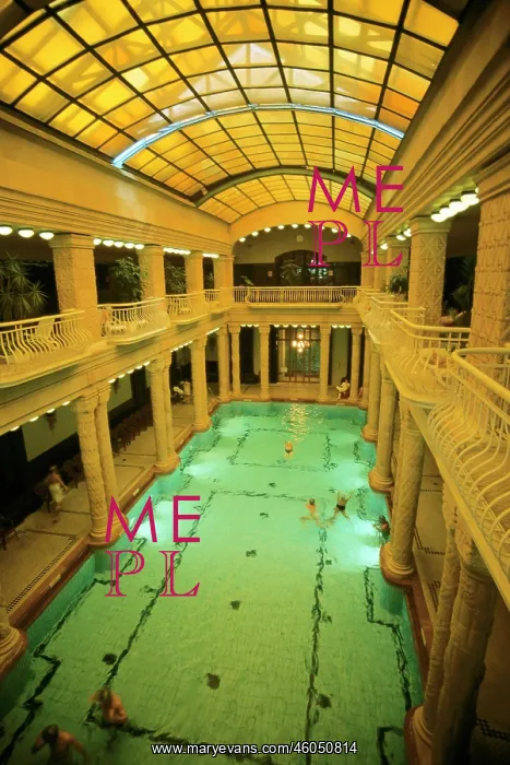: Swimming pool in the Gellert Hotel in Budapest : Swimming pool in the Gellert Hotel in Budapest