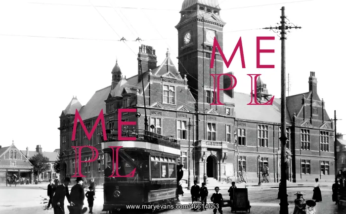  : Swindon, Town Hall 1905