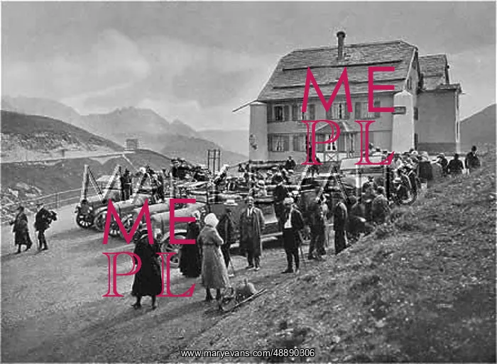 : SWISS EXCURSIONISTS : SWISS EXCURSIONISTS