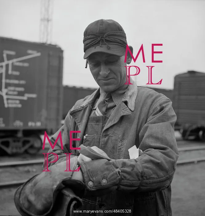 : A switchman at the Clyde yard of the Chicago : A switchman at the Clyde yard of the Chicago