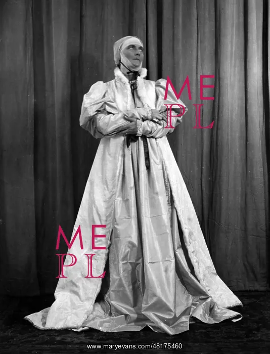 : Sybil Thorndike : Sybil Thorndike
