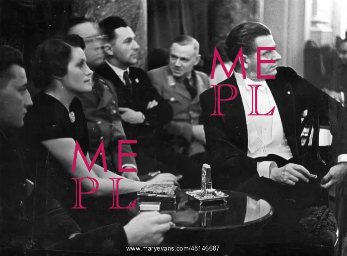 : Sybille Schmitz, Hans Schweitzer, Hanns Johst, 1935 : Sybille Schmitz, Hans Schweitzer, Hanns Johst, 1935