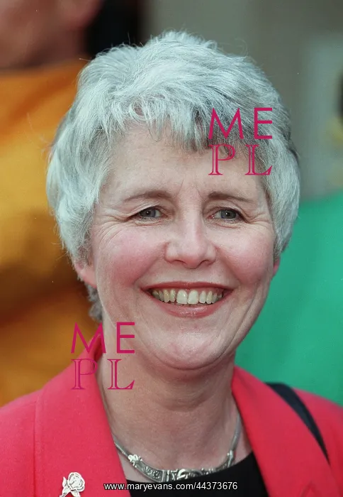  : Sylvia Head MP