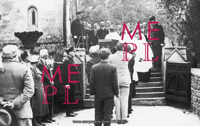 : T E LAWRENCE FUNERAL : T E LAWRENCE FUNERAL