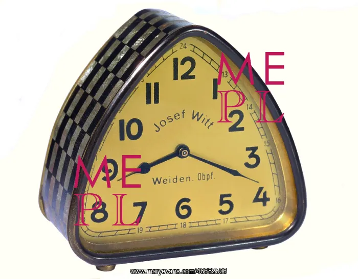 : Table clock : Table clock