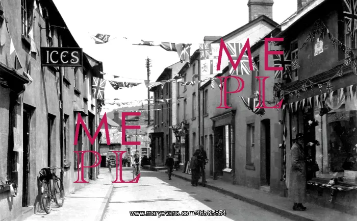  : Talgarth, High Street 1937