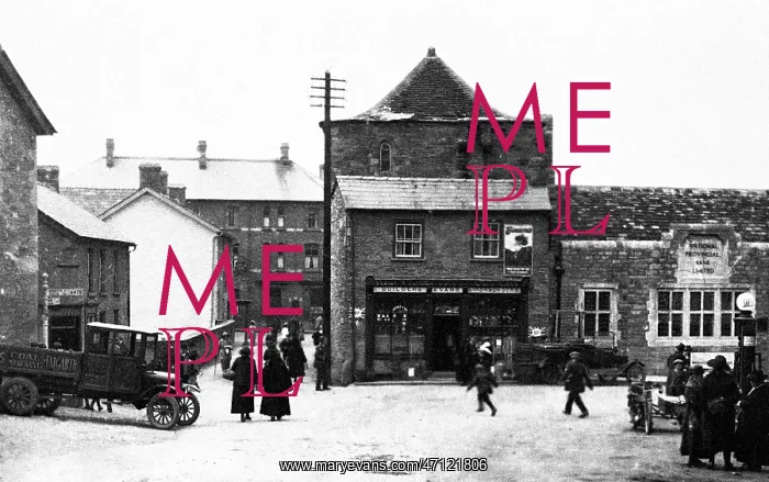  : Talgarth Market Square early 1900s