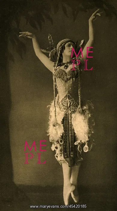 : Tamara Karsavina as the Firebird, 1911 : Tamara Karsavina as the Firebird, 1911