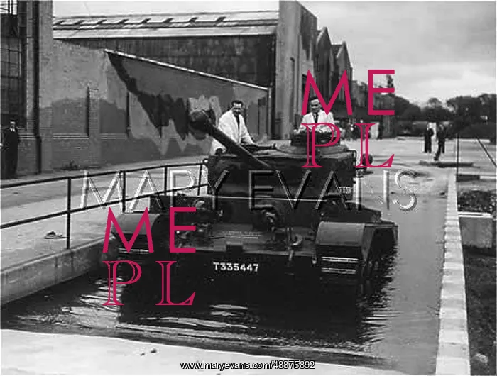 : TANK / COMET CRUISER : TANK / COMET CRUISER