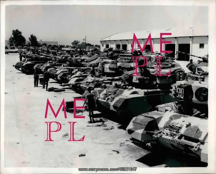 : Tank park of 10th Armoured Division in Libya desert : Tank park of 10th Armoured Division in Libya desert