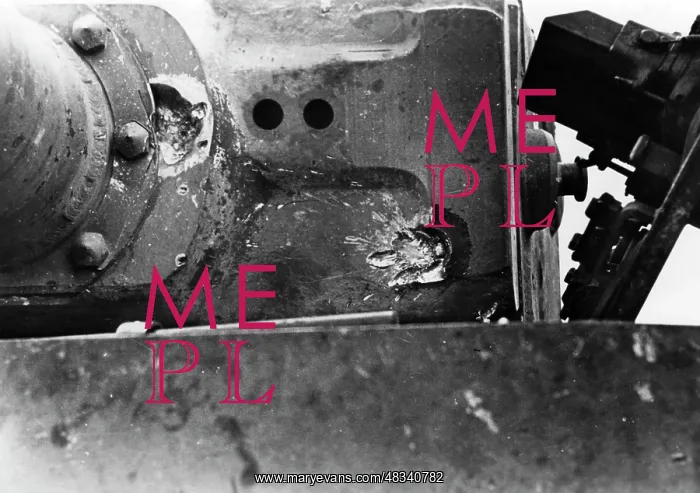 : Tank VI, 1943 : Tank VI, 1943
