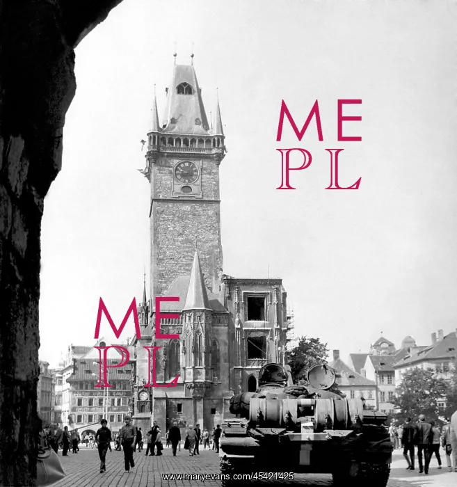 : Tanks - Old Town Square - Old Town Hall : Tanks - Old Town Square - Old Town Hall