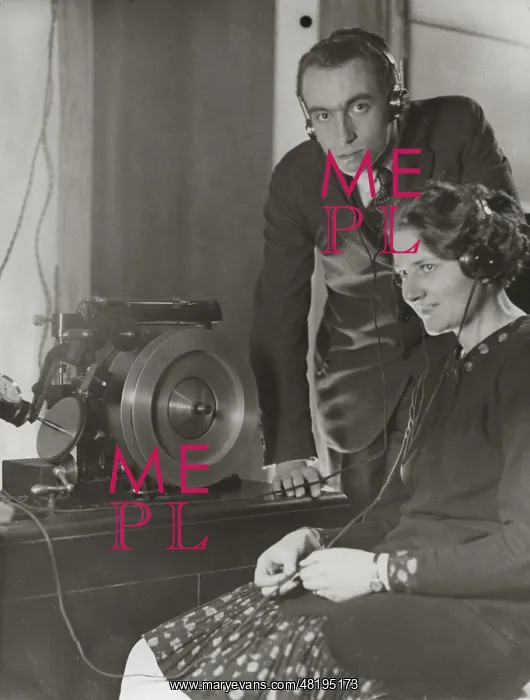 : Tape recorder, 1930 : Tape recorder, 1930