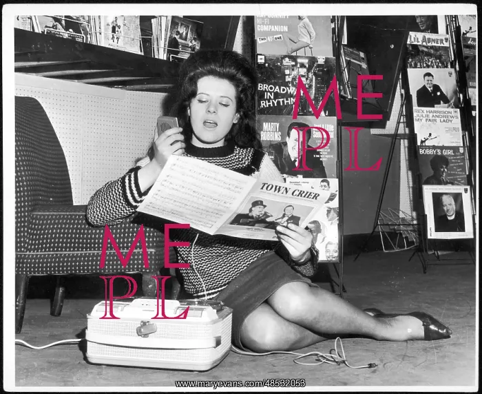 : TAPE RECORDER : TAPE RECORDER