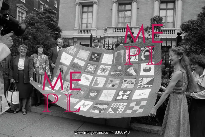 : Tapestry of world : Tapestry of world
