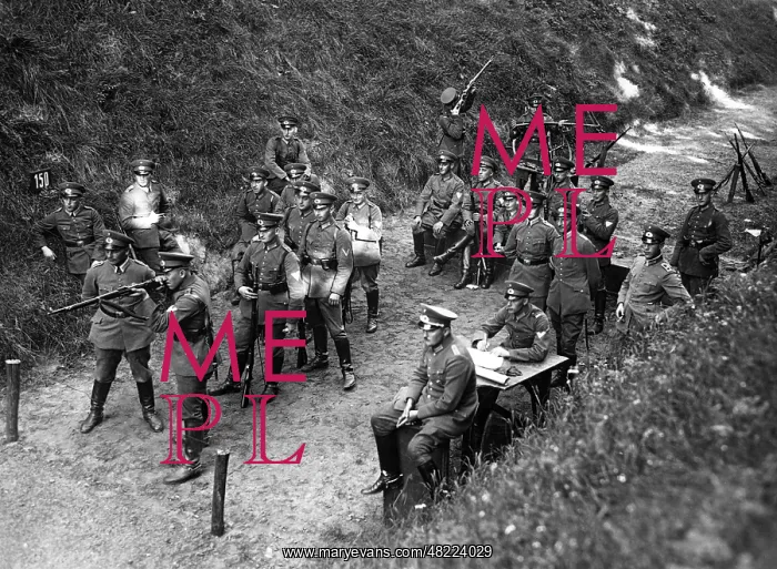 : Target practice of soldiers of the Reichswehr : Target practice of soldiers of the Reichswehr