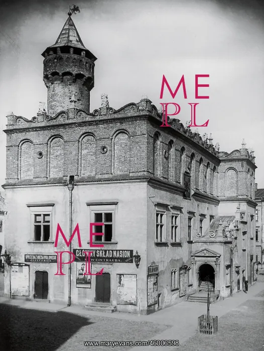 : Tarnow town hall : Tarnow town hall
