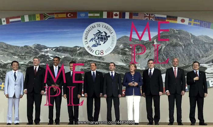 : Taro Aso, Stephen Harper, Barack Obama, Nicolas Sarkozy, Sil : Taro Aso, Stephen Harper, Barack Obama, Nicolas Sarkozy, Sil