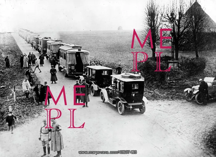 : Taxi to the Marne, 1914 : Taxi to the Marne, 1914