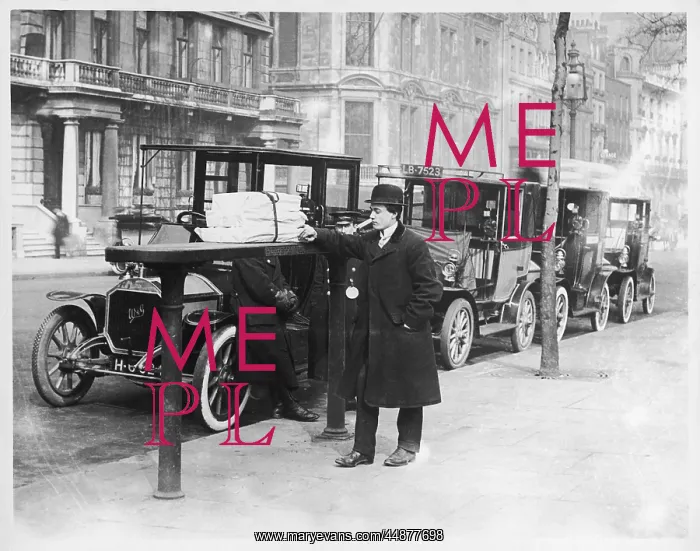 : TAXI RANK 1900S : TAXI RANK 1900S