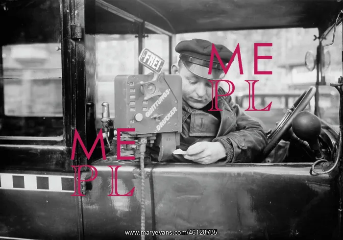 : Taximeter. Taxameter at a Berlin taxi with bill function. About 1930. Photograph : Taximeter. Taxameter at a Berlin taxi with bill function. About 1930. Photograph