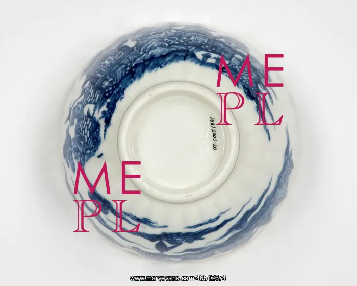 : Tea bowl made from porcelain, transfer-printed in underglaze blue with : Tea bowl made from porcelain, transfer-printed in underglaze blue with